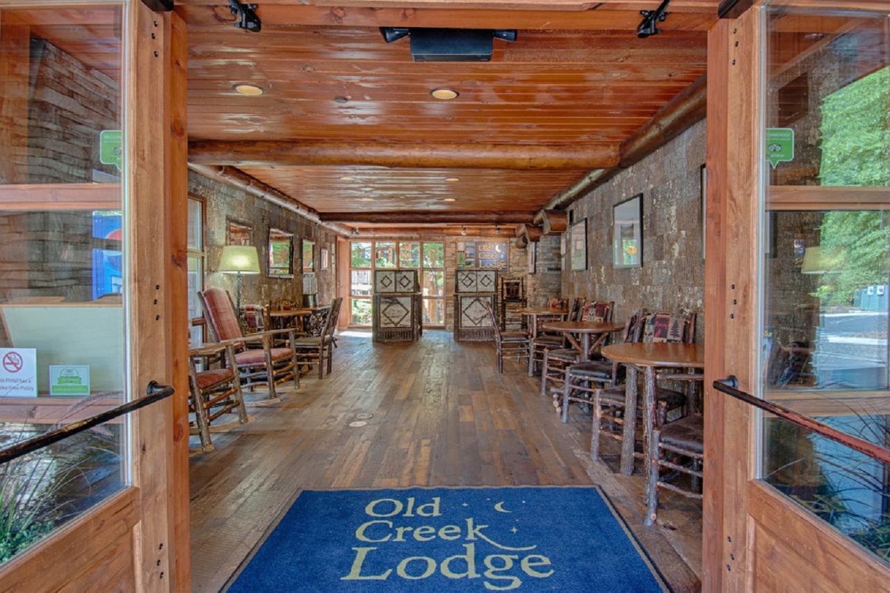 Old Creek Lodge Gatlinburg Exterior photo